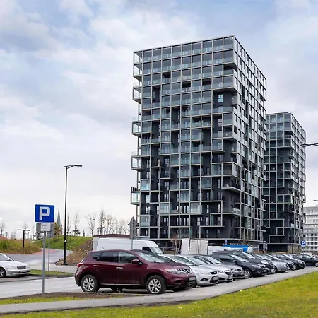 Air-conditioned Studio With Balcony 10 Minutes From Spodek Arena By Renters Appartement